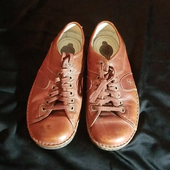 Dr. Martens | Shoes | Vintage Mens Sz 1m Dr Martens Curran  display picture 1